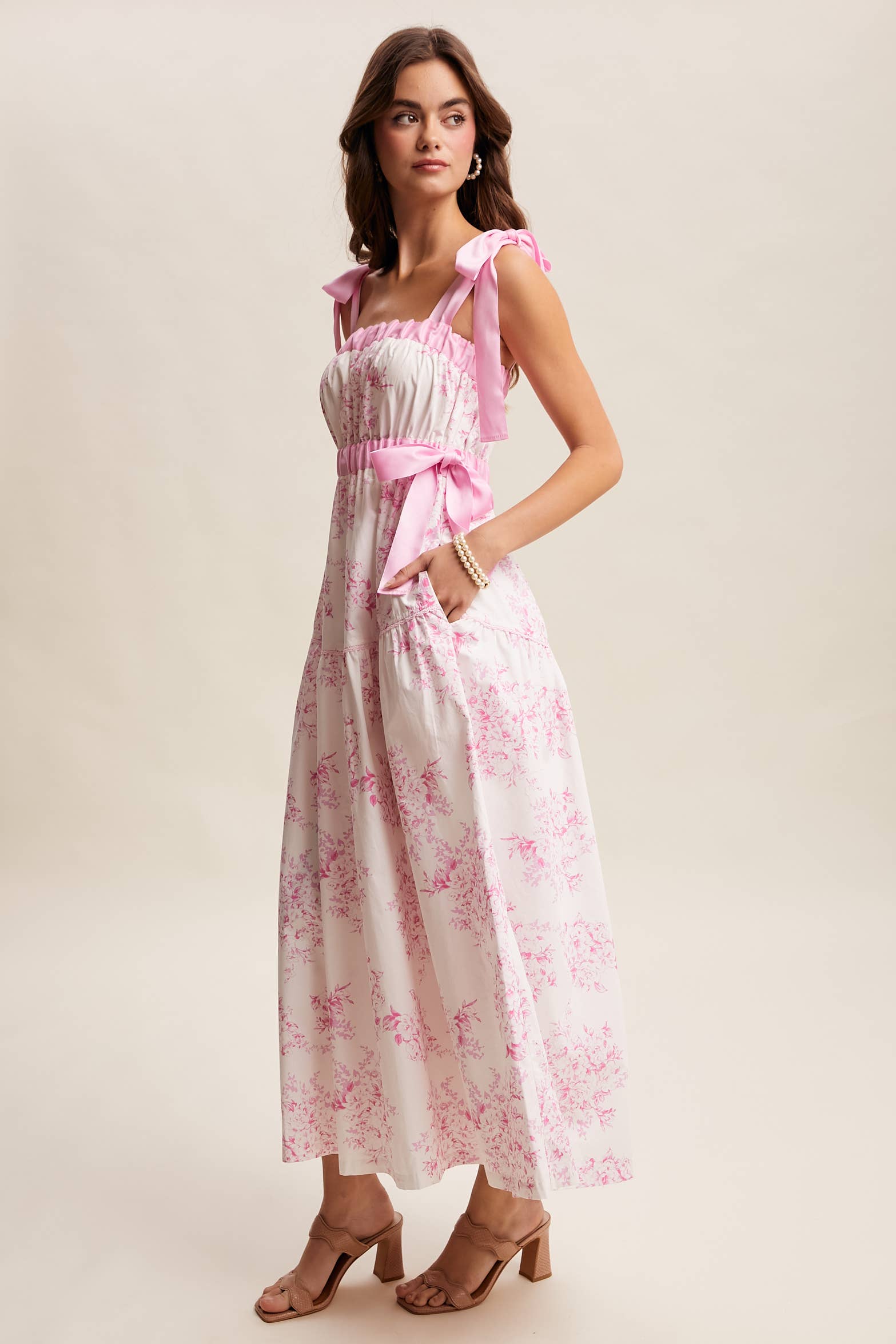 Claire Bump Friendly Maxi