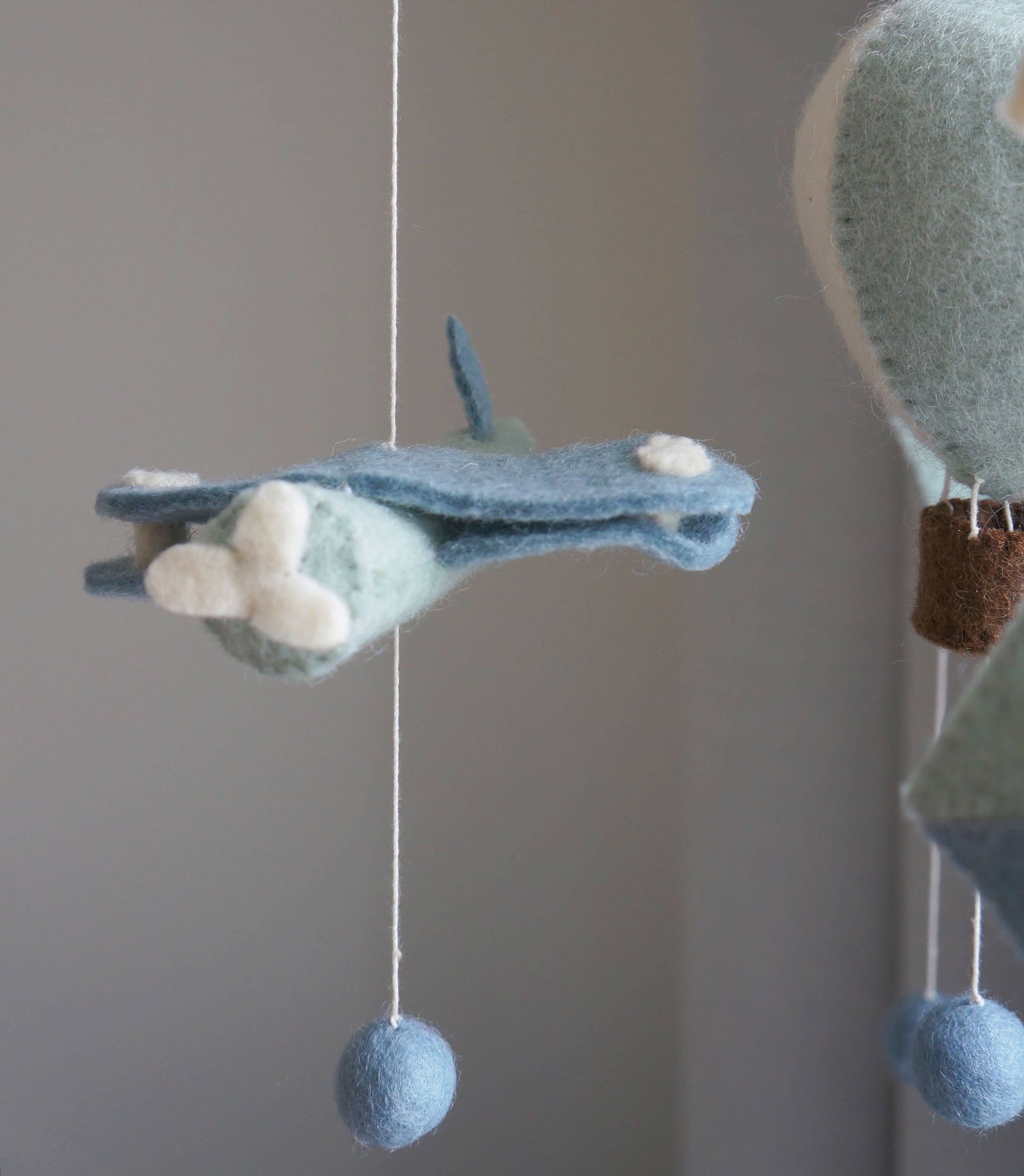 Mobile, Airballoon/Plane/Kite, Blue