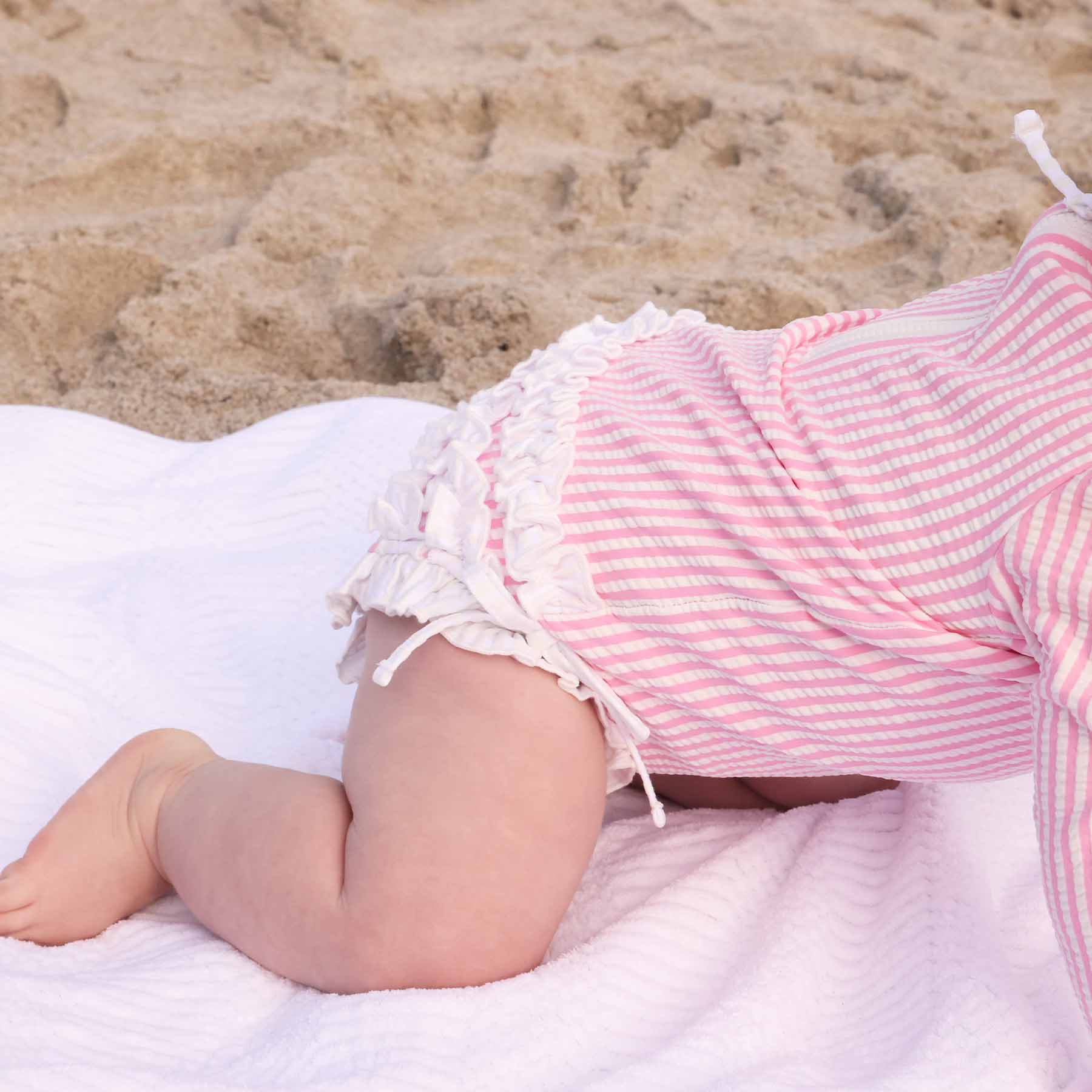 Long Sleeve Rash Guard With Ruffle Bottom | Seersucker Dusty Pink