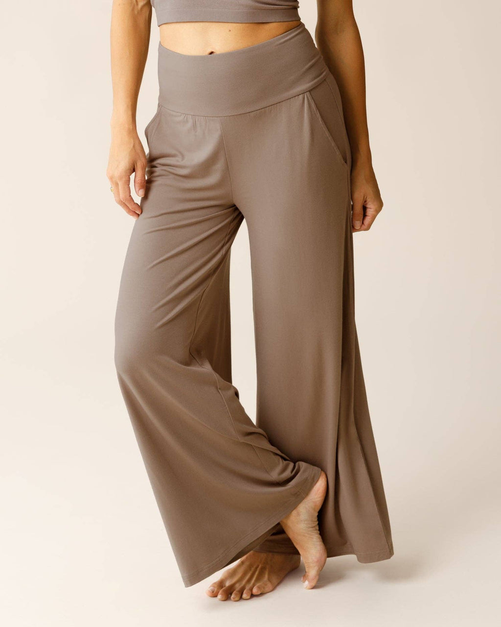 Bamboo Wide Leg Maternity & Postpartum Lounge Pant | Taupe