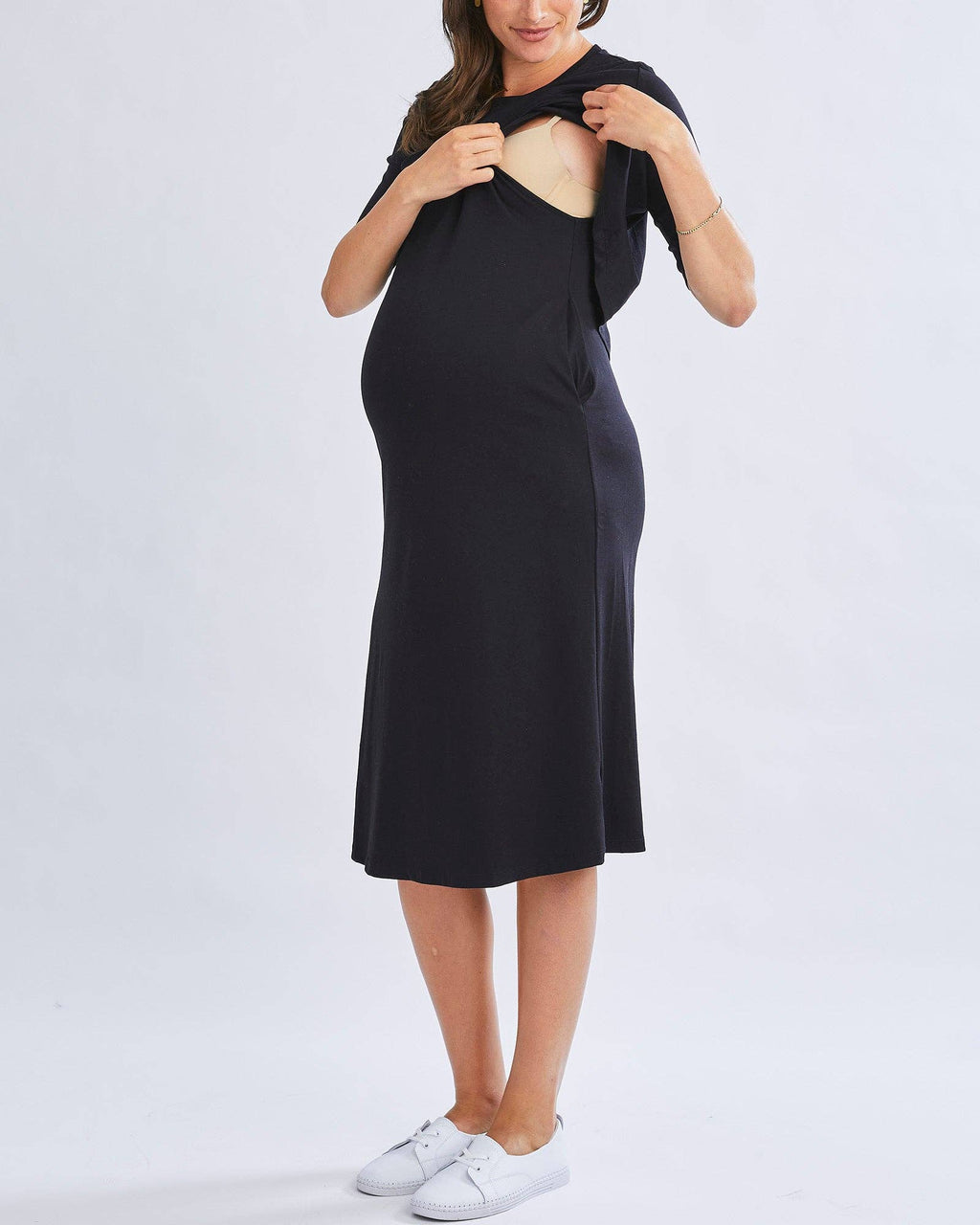 Donna Maternity &  Nursing Flip Dress In Black